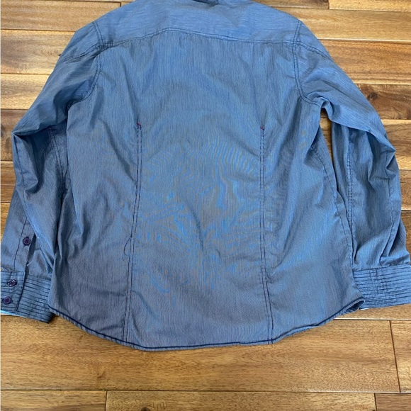 Sovereign Code Striped Blue Shirt - Picture 6 of 7